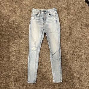 AE77 - American Eagle Jean